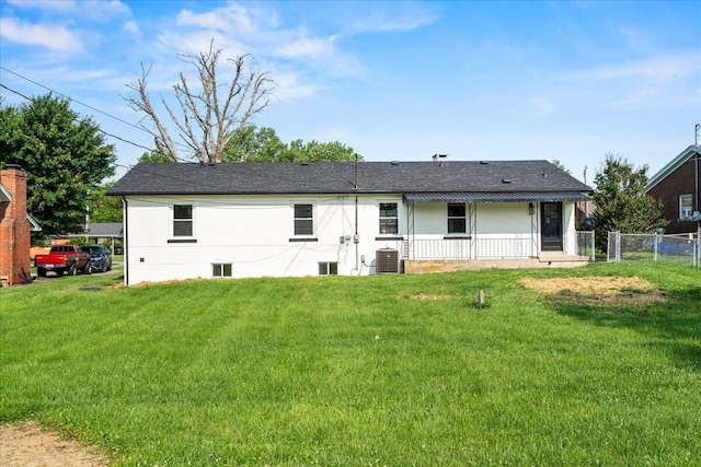 113 Buckwood Dr, Richmond, KY 40475 - rear view of house featuring central AC and a shingled roof