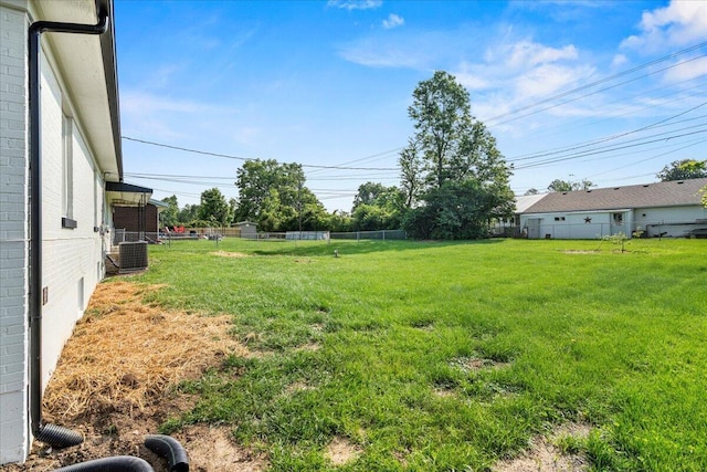 113 Buckwood Dr, Richmond, KY 40475 - view of yard with central air condition unit