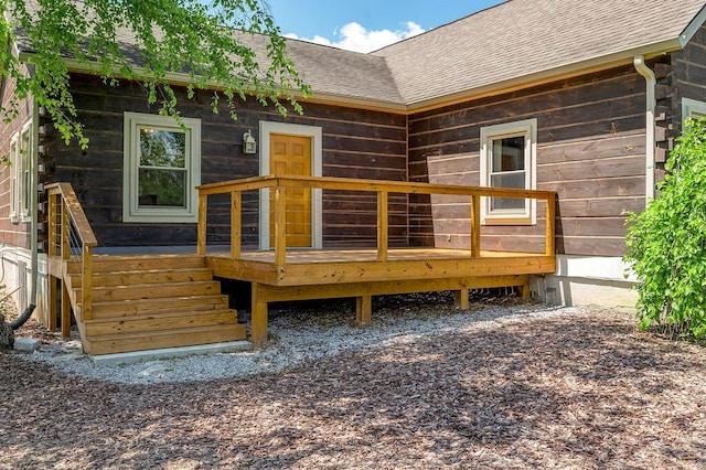 372 Sussex Ln, Nicholasville, KY 40356 - back of property featuring a shingled roof and a deck
