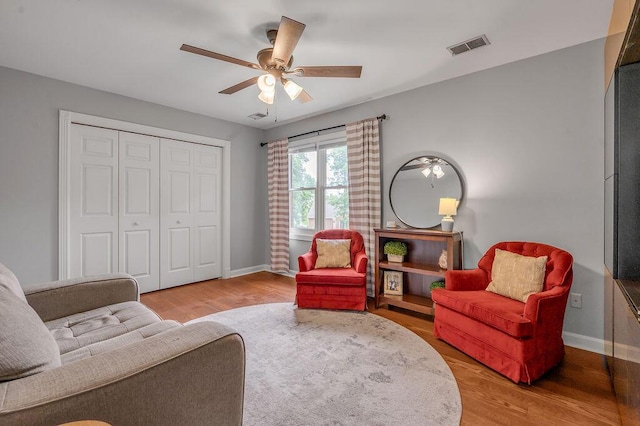2245 Abbeywood Rd, Lexington, KY 40515 - sitting room with wood finished floors, baseboards, and ceiling fan