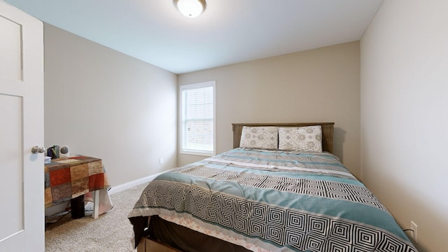 345 Memory Ln, Richmond, KY 40475 - bedroom with carpet and baseboards