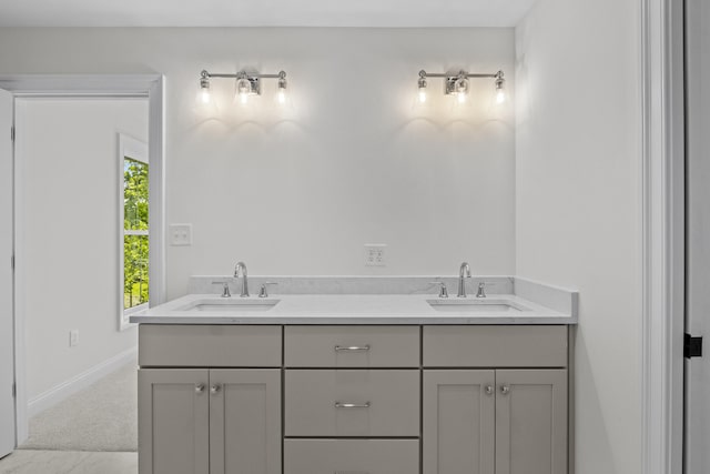 3521 Harper Woods Ln, Lexington, KY 40515 - full bath featuring double vanity and baseboards