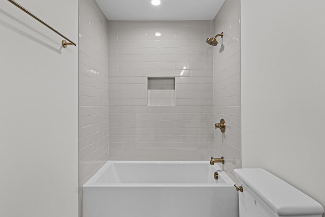 3521 Harper Woods Ln, Lexington, KY 40515 - full bath featuring toilet, shower / bathtub combination, and recessed lighting