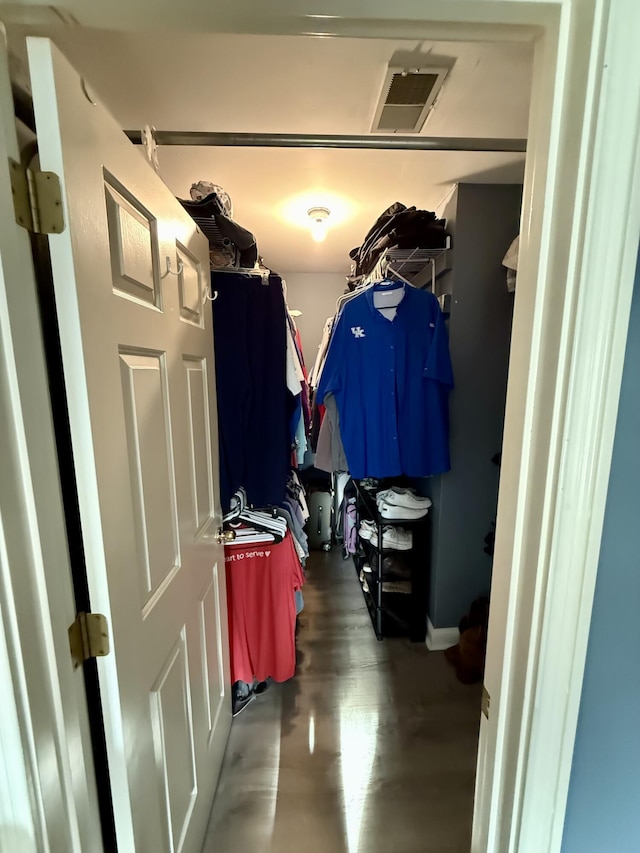 4516 Clubhouse Dr, Lexington, KY 40514 - spacious closet featuring wood finished floors