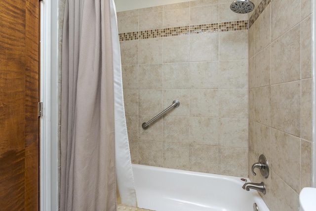 301 Atwood Dr, Lexington, KY 40515 - full bathroom with shower / tub combo with curtain