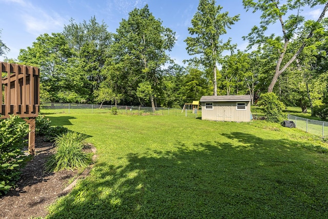 301 Atwood Dr, Lexington, KY 40515 - view of yard