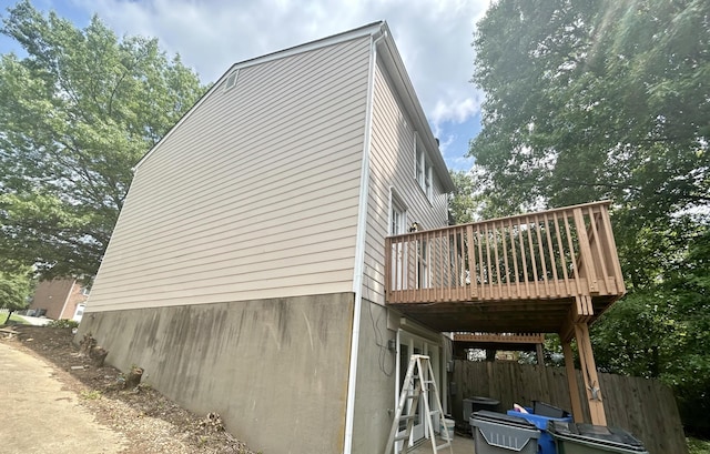 3154 High Ridge Dr, Lexington, KY 40517 - view of property exterior featuring a wooden deck