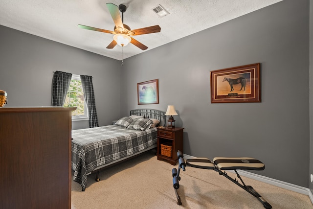 105 Wellington Cv, Danville, KY 40422 - bedroom featuring carpet flooring, baseboards, and a ceiling fan