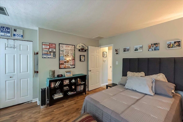 3471 Pimlico Pkwy Unit B, Lexington, KY 40517 - bedroom featuring wood finished floors and baseboards