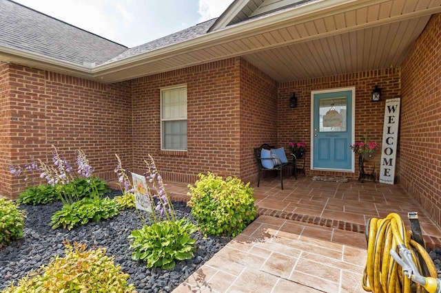 468 Whisper Woods Dr, Somerset, KY 42503 - entrance to property featuring brick siding and a shingled roof