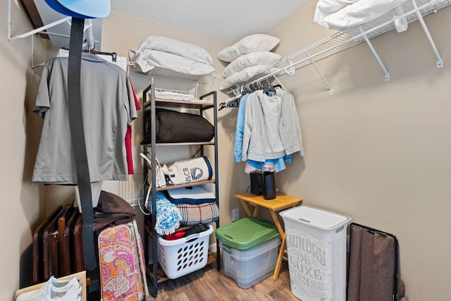 795 Allendale Dr, Lexington, KY 40503 - walk in closet featuring wood finished floors
