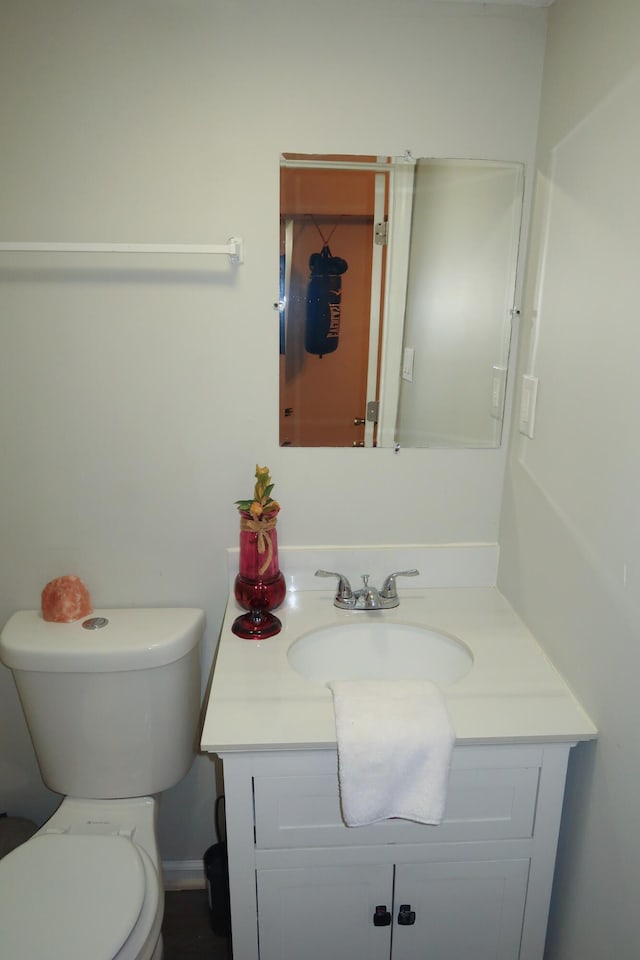 557 Chestnut St, Lexington, KY 40508 - bathroom with vanity and toilet