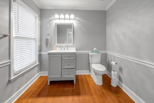 244 Chippendale Cir, Lexington, KY 40517 - half bath with wood finished floors, ornamental molding, toilet, vanity, and baseboards