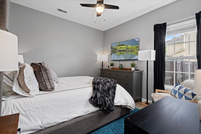 588 E Fifth St, Lexington, KY 40508 - bedroom featuring wood finished floors and ceiling fan