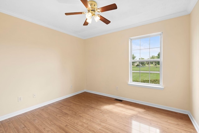 174 Shirdell Dr, Richmond, KY 40475 - unfurnished room with crown molding, baseboards, light wood-style floors, and ceiling fan