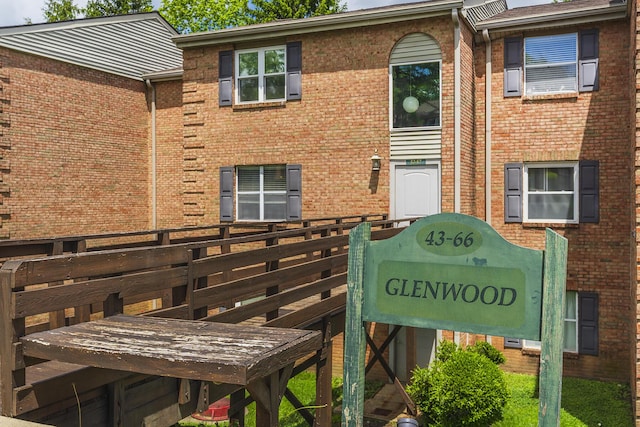 421 Redding Rd Unit 56, Lexington, KY 40517 - exterior view of brick siding