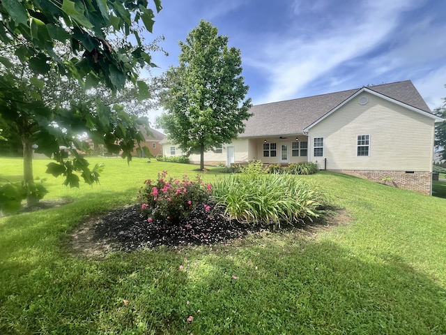 131 Betsy Ross Ln, Danville, KY 40422 - view of green lawn