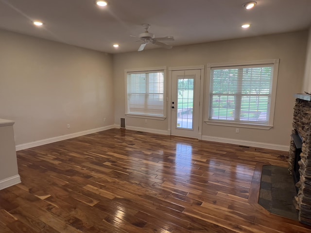 131 Betsy Ross Ln, Danville, KY 40422 - unfurnished living room featuring a ceiling fan, baseboards, dark wood-type flooring, a fireplace, and recessed lighting