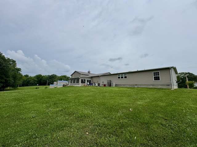 115 Wolf Creek Crossing Rd, Nancy, KY 42544 - back of property featuring a lawn