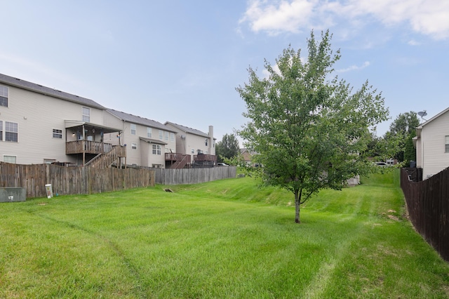 3008 Roundway Down Ln, Lexington, KY 40509 - view of yard featuring a residential view