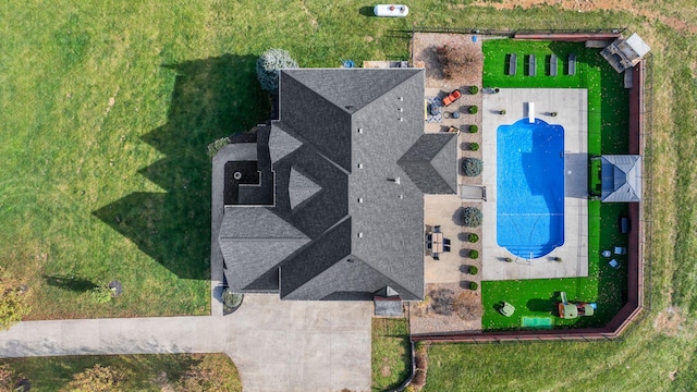 1022 Forest Hill Dr, Lawrenceburg, KY 40342 - aerial view of a pool area