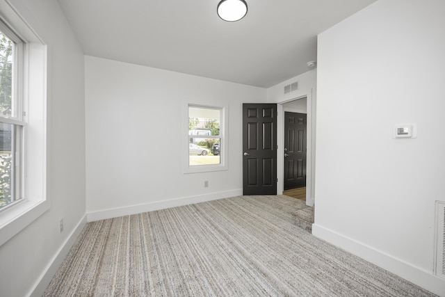 460 Spring St, Mt Sterling, KY 40353 - empty room featuring carpet