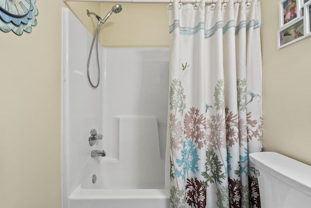 102 Dickinson Ct, Georgetown, KY 40324 - bathroom with shower / bath combo with shower curtain and toilet