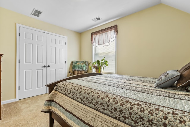 102 Dickinson Ct, Georgetown, KY 40324 - bedroom with carpet flooring and a closet