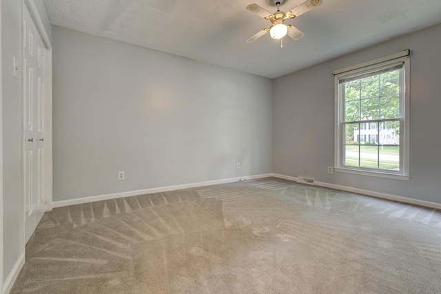 230 Fairway Dr, Nicholasville, KY 40356 - empty room with carpet floors and a ceiling fan