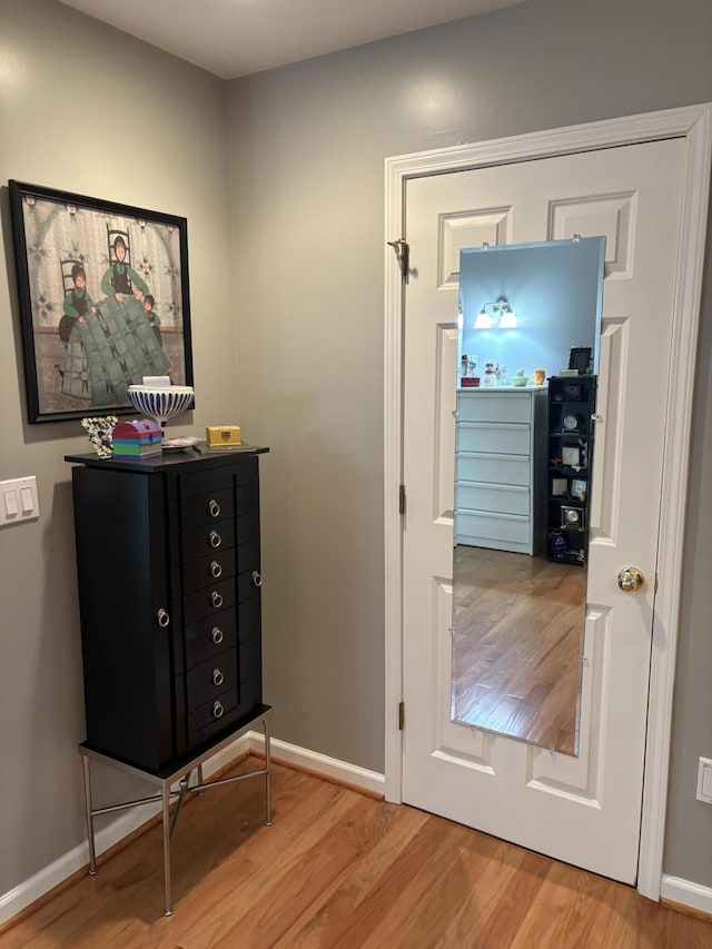 260 Beech Fork Blvd, Clay City, KY 40312 - entryway with light wood-style flooring and baseboards