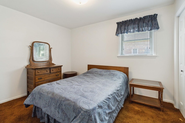 3852 Heimbaugh Ln, Lexington, KY 40514 - carpeted bedroom featuring baseboards