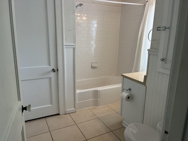 1134 Liberty Rd, Lexington, KY 40505 - bathroom with tile patterned floors, shower / tub combo, and vanity