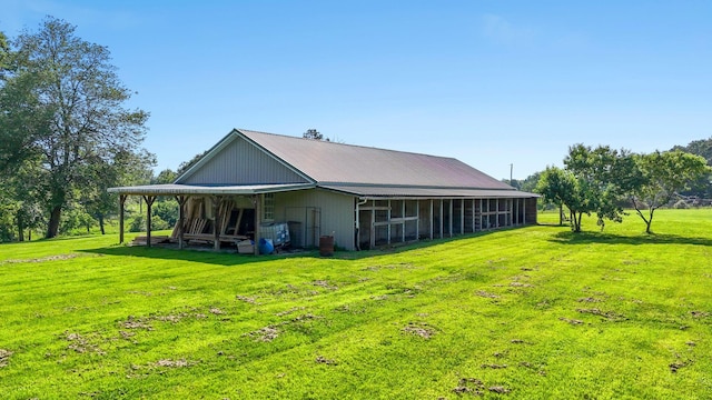 200 Maxwell Ln, Somerset, KY 42503 - view of side of property featuring a metal roof and a yard