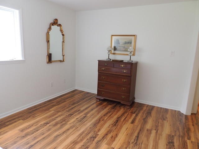 13 Scotland Dr, Frankfort, KY 40601 - bedroom with wood finished floors