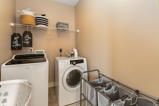 195 Couch Baker Ln, London, KY 40744 - washroom featuring independent washer and dryer and baseboards