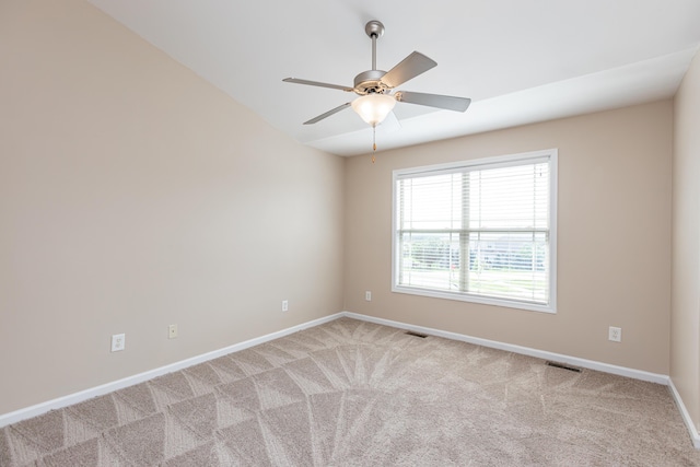 3123 Daly Pl, Lexington, KY 40511 - unfurnished room with light carpet and ceiling fan