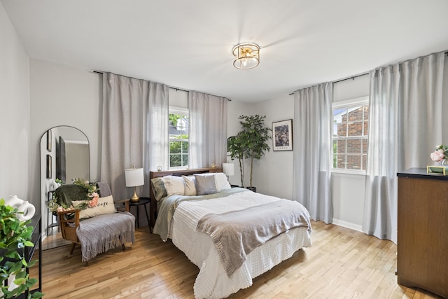 110 Flinn Ct, Georgetown, KY 40324 - bedroom featuring light wood-style flooring and baseboards