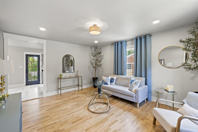 110 Flinn Ct, Georgetown, KY 40324 - living room featuring recessed lighting and wood finished floors