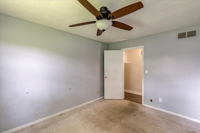 16 Meadowbrook Dr, Frankfort, KY 40601 - unfurnished bedroom with carpet floors and a ceiling fan