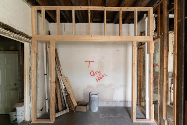 411 High St, Paris, KY 40361 - view of misc room