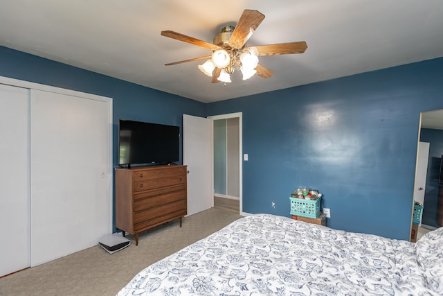 111 Hagan Ct, Lancaster, KY 40444 - bedroom with carpet, a ceiling fan, and a closet