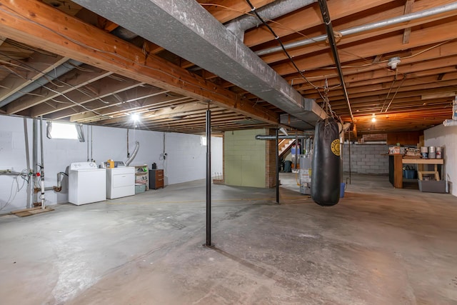 111 Hagan Ct, Lancaster, KY 40444 - basement featuring washer and dryer and gas water heater