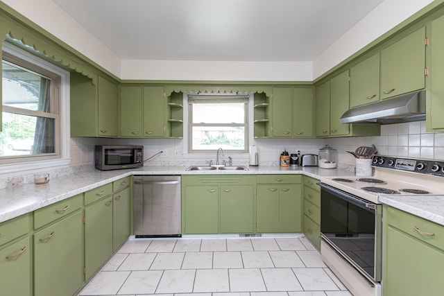 111 Hagan Ct, Lancaster, KY 40444 - kitchen with appliances with stainless steel finishes, under cabinet range hood, open shelves, tasteful backsplash, and light countertops