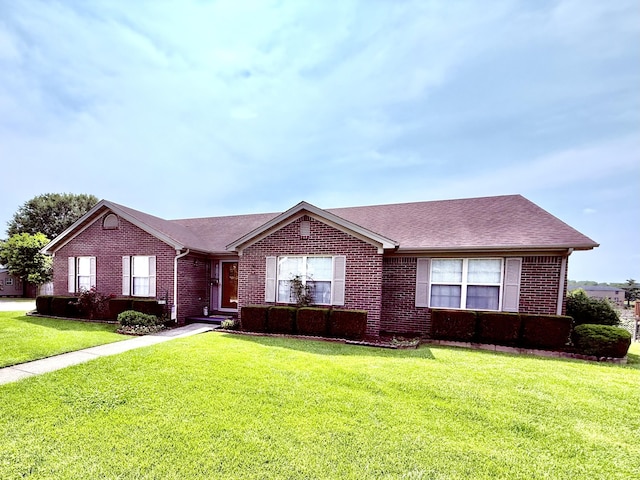1012 Heathcliff Dr, Richmond, KY 40475 - single story home with brick siding, a front lawn, and a shingled roof