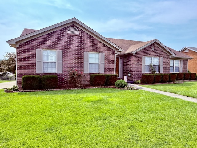 1012 Heathcliff Dr, Richmond, KY 40475 - single story home with brick siding and a front lawn