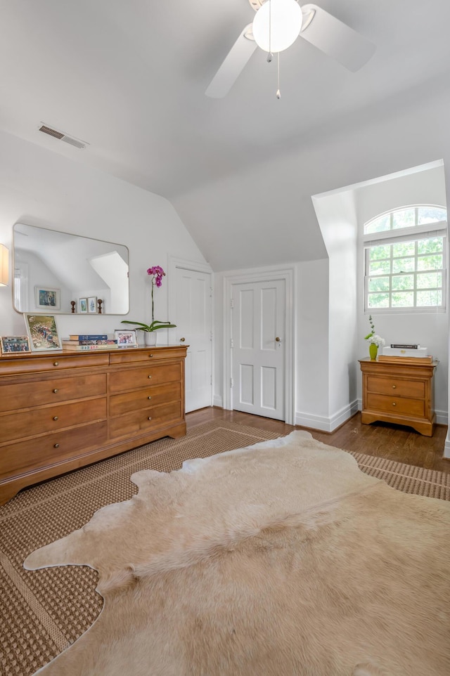 341 Kingsway Dr, Lexington, KY 40502 - bedroom featuring vaulted ceiling and ceiling fan