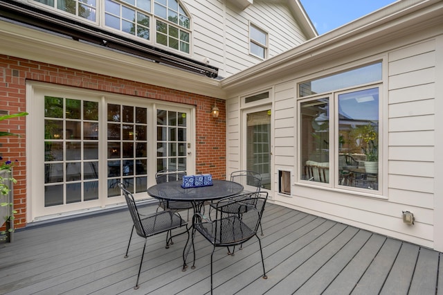341 Kingsway Dr, Lexington, KY 40502 - wooden deck with outdoor dining space
