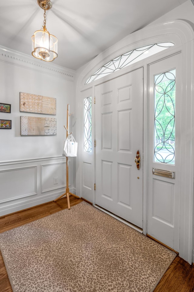 341 Kingsway Dr, Lexington, KY 40502 - entrance foyer featuring wood finished floors