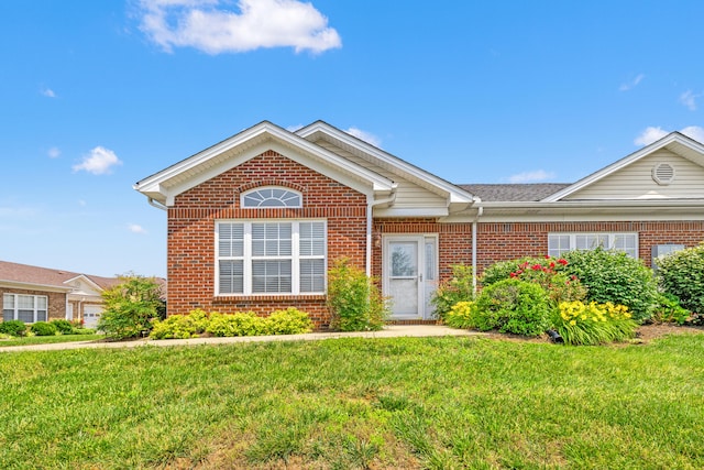 139 Delissa Dr, Georgetown, KY 40324 - view of front of property featuring brick siding and a front yard