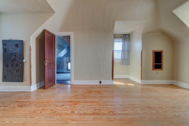 236 W High St, Mt Sterling, KY 40353 - bonus room with light wood finished floors